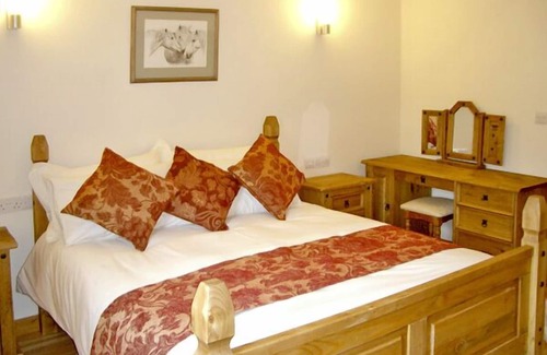 Abbey-Cwmhir Hütte | Happy Union Stables, ABBEYCWMHIR