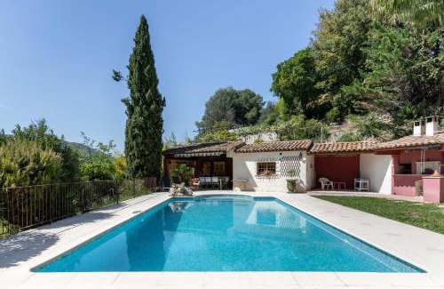 Saint-Martin-du-Var Villa | HappyFew Villa Lila