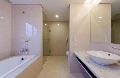 Ren'ai District Hotel | Harbor View Hotel