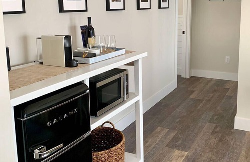 West Mystic Haus | Harbor View Landing