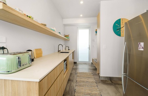 Auckland Haus | Harbour View - Westmere Holiday Apartment