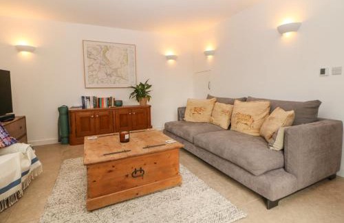 Beeley Haus | Harebell Cottage