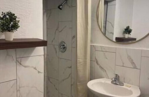 Kingston Haus | Harmony 5bedrooms 5bathroomsn