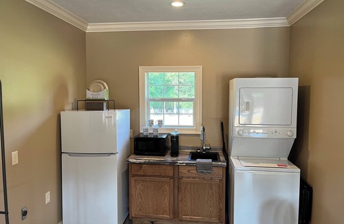 Tougaloo Haus | Harris Estates is a secluded, peaceful property in Clinton School District.