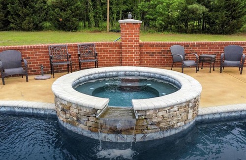 Tougaloo Haus | Harris Estates is a secluded, peaceful property in Clinton School District.