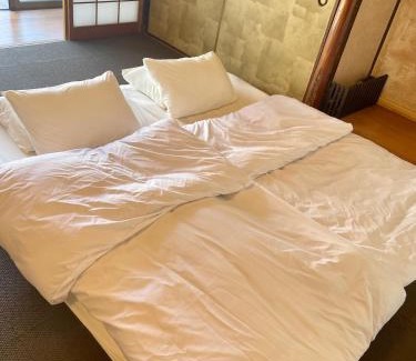 Uno Haus | haruhi 1日1組限定の静かな隠れ家 フィンランド式サウナ 犬連れOK