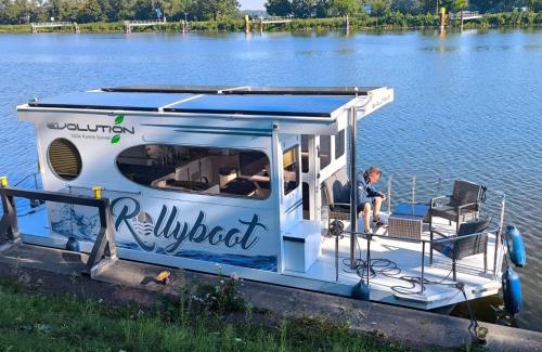 Joachimsthal Bootsverleih | Hausboot Rollyboot Evolution