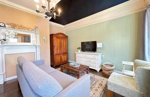 Demorest Wohnung | Haven at Hazel~Downtown Loft