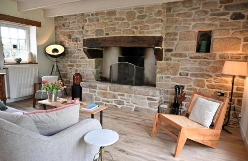 Ploneour-Lanvern Haus | Havre de paix à proximité de l'océan