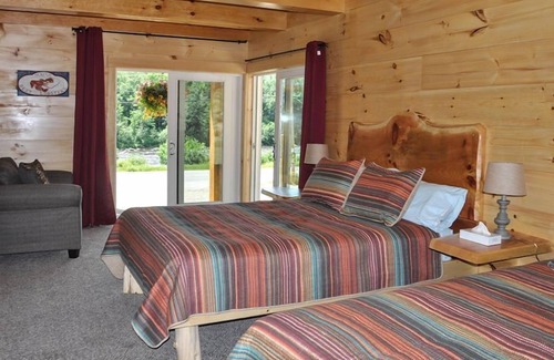 The Forks Kabine | Hawks Nest Lodge And Restaurant