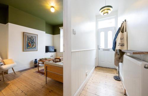 Offerton Haus | Hazel House Heathside