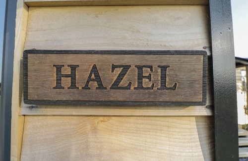 Kemble Hütte | HAZEL, pet friendly, with a garden in Kemble