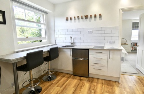 Somerton Wohnung | Hazelwood-Deluxe-Apartment-Eigenes Badezimmer-Gartenblick