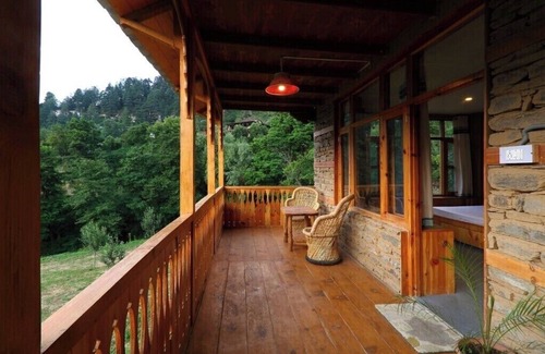 Naggar Haus | HBA Family Loft Studio
