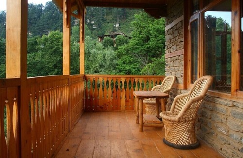Naggar Haus | HBA Family Loft Studio