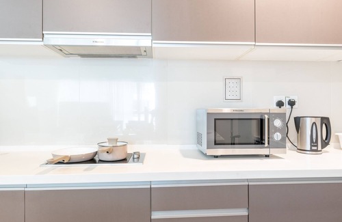 Chow Kit Wohnung | HC Studio @ Instaworthy Infinity-Pool (Netflix & Wifi zur Verfügung gestellt)