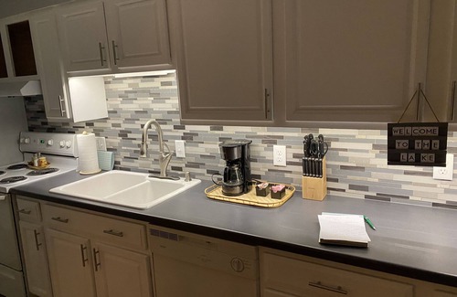 Osage Beach Eigentumswohnung | Heart of Osage Beach w the Best view of the lake down the main channel 4 miles