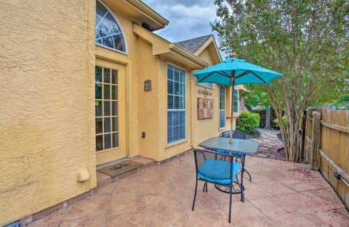 Rowlett Haus | Heart of Rowlett - 3 BD 2BA Cozy Getaway w Patio