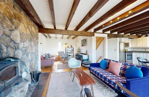 Thornton Haus | Heart Of The Mountains