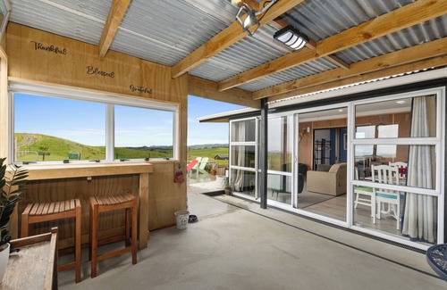 Waipu Haus | Heart of Waipu - Waipu Holiday Home