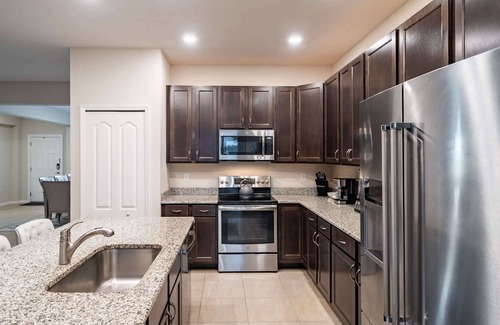 Port Saint Lucie Haus | Heated Pool 4BR Retreat, Family Friendly