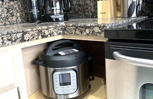 East Mesa Haus | Beheizter Pool! Ein KüstenhausNeu ALLES! Weiße Laken wissen, dass sie SAUBER sind