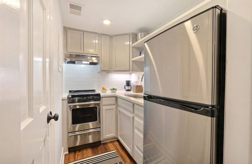 Historic Downtown Savannah Wohnung | Gemütliche und gut ausgestattete Gartenwohnung