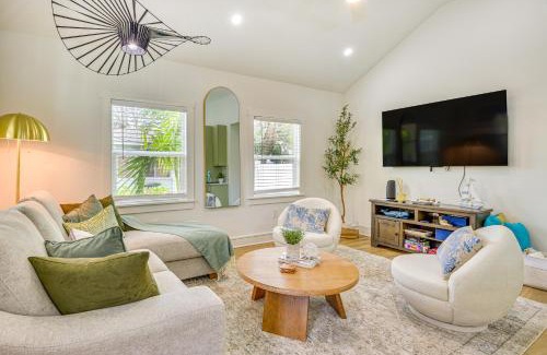 River District Haus | Heated Pool, Mini Golf and Cabana Bradenton Retreat