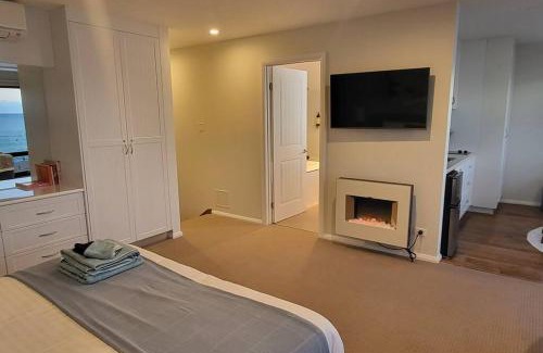 Boat Harbour Beach Haus | Heathcliff. Stunning ocean views!