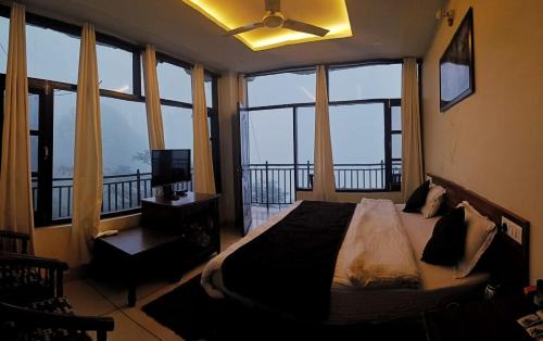 Dharamshala Haus | Heaven's View B&B Mcleodganj