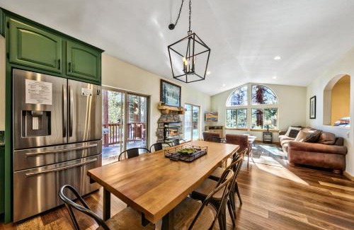 Montgomery Estates Haus | Heavenly Retreat