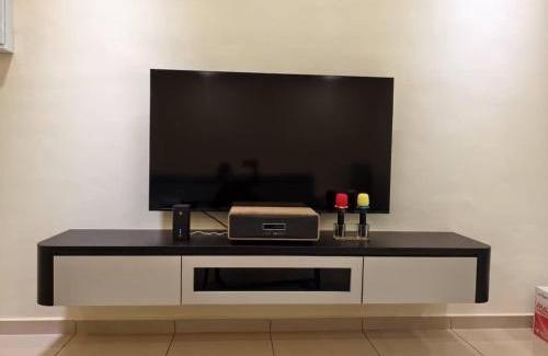 Pangkor Island Haus | Hello Pangkor Home 73A - A Nest for 12 buddies