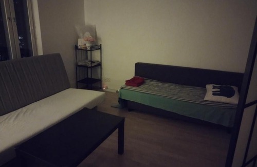 Myyrmaki Haus | Helsinki Private/Shared Room in Shared Apartment into Airport-BusTrain Station-University