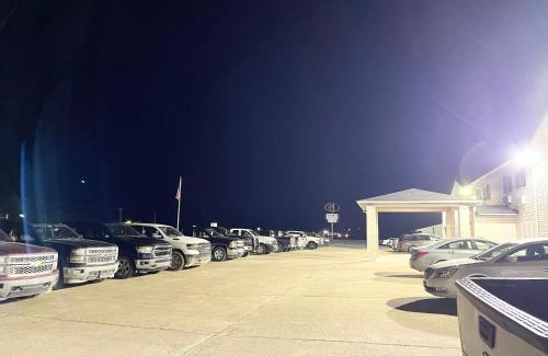 Ripley Hotel | Heritage Inn & Suites