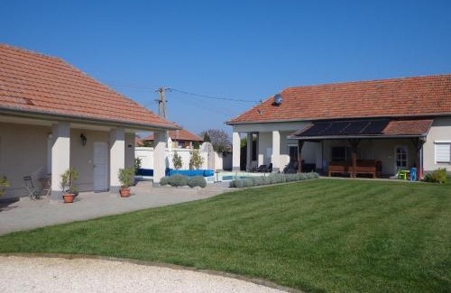 Poroszlo Haus | Het Herenhuis