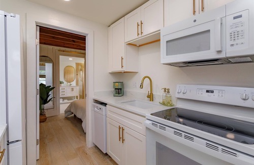 Vacation Village Haus | HH123 Summary: Welcom