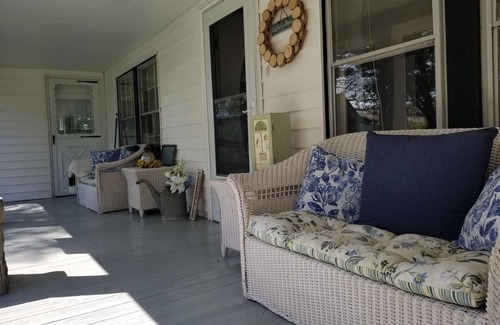 Shore Haus | Hickory Shores Wildlife Preserve. Kayak, fish, hike, bike trail & wineries.