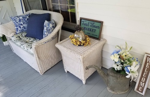 Shore Haus | Hickory Shores Wildlife Preserve. Kayak, fish, hike, bike trail & wineries.