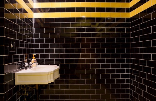 Pine Cove Hotel | Hicksville Pines Chalets & Motel