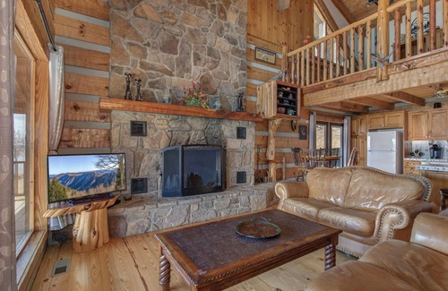 Baneberry Kabine | Hidden Cove