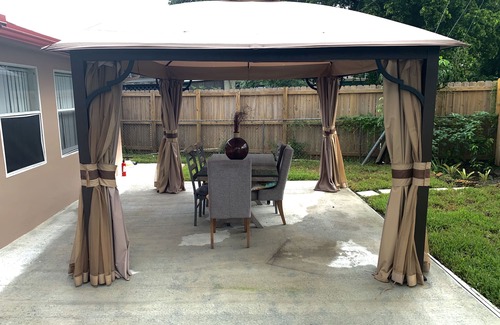 Lauderdale Lakes Haus | HIDDEN GEM! 5BR/3B family-friendly and laundry