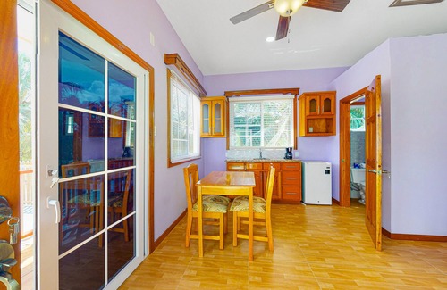 Dangriga Kabine | Charming Studio Cabana in Gated Community w/Shared Pool & Tennis Court