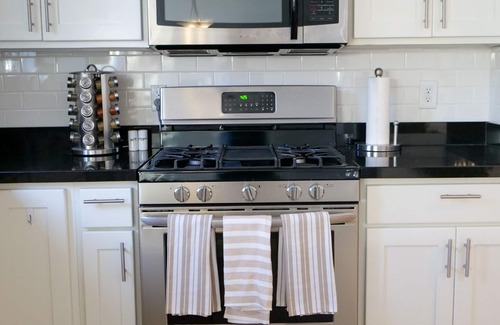 East Millcreek Haus | Hidden gem in Millcreek - close to mountains