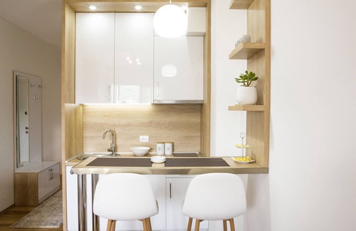 Podmaine Wohnung | Hidden Mini Palais with Sea View in Budva