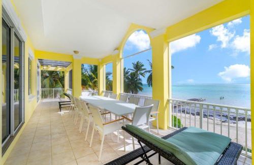Breakers Haus | HIdden Treasure by Grand Cayman Villas & Condos