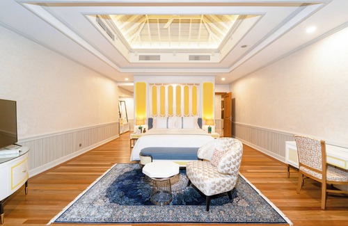 Dhonakulhi Resort | Hideaway Beach Resort & Spa