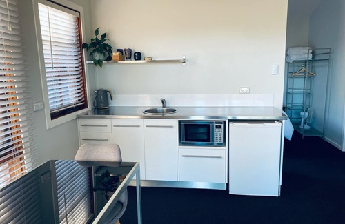 Lindisfarne Wohnung | Hideaway Studio Accommodation