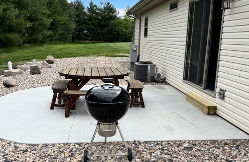 Baraboo Haus | Hideout Haven