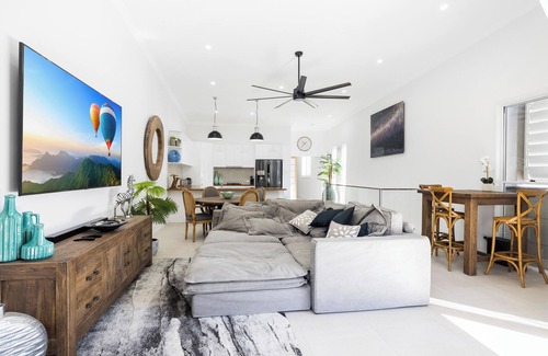 Woorim Haus | High End Apartment in Town Centre