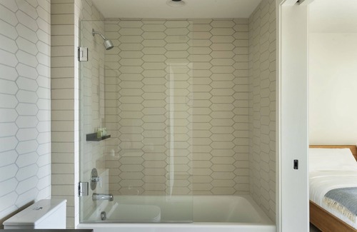 Le Droit Park Wohnung | High-End One-Bedroom - Managed by Whyle Furnished Apartments